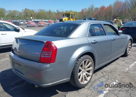 2006 Chrysler 300C Srt8 z USA, uszkodzony, nr VIN 2C3LA73W56H368573